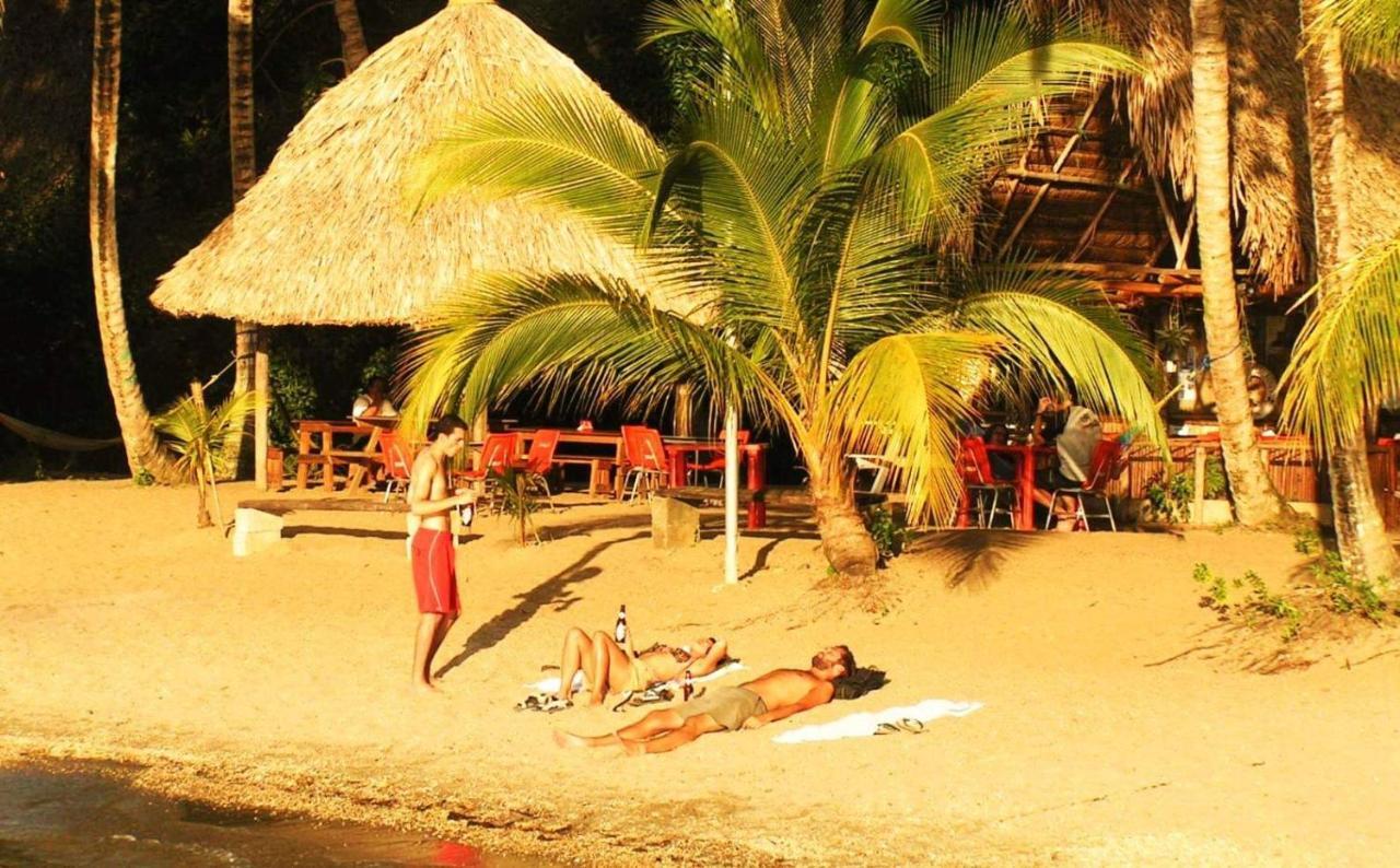 Denny'S Beach Resort Hotel Mariscos Exteriör bild